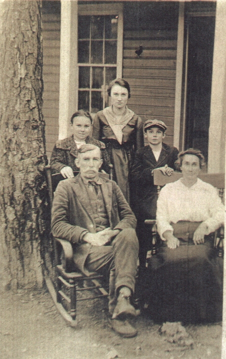 Sam, Eliza, Janie, Letha, Joe.jpg (329827 bytes)
